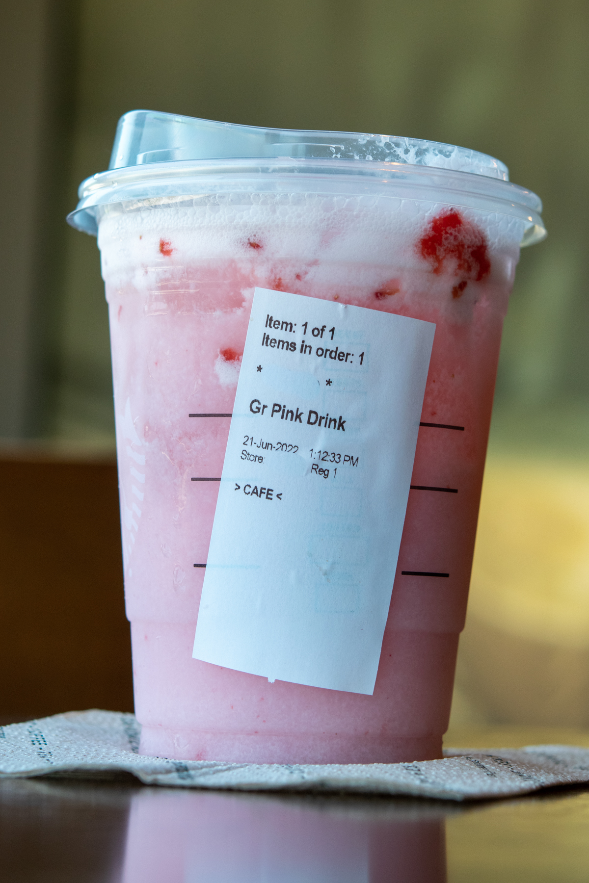 starbucks-pink-drink-caffeine-calories-ingredients-sweet-steep