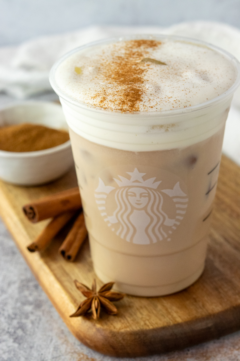 Iced Chai Tea Latte: Starbucks Coffee Company