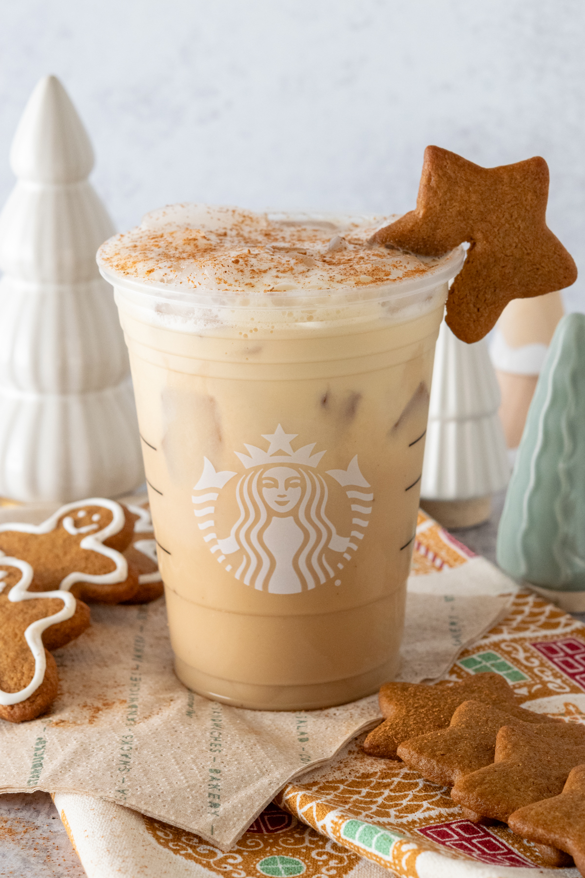 Homemade Gingerbread Latte (Starbucks Copycat) 